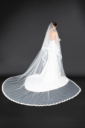 Thin Lace Edging Veil with Sequins