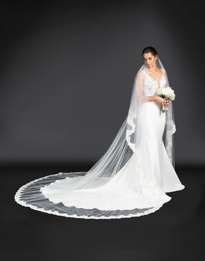 Broad Lace Edging Veil