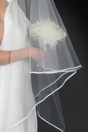 Ribbon Edge Veil